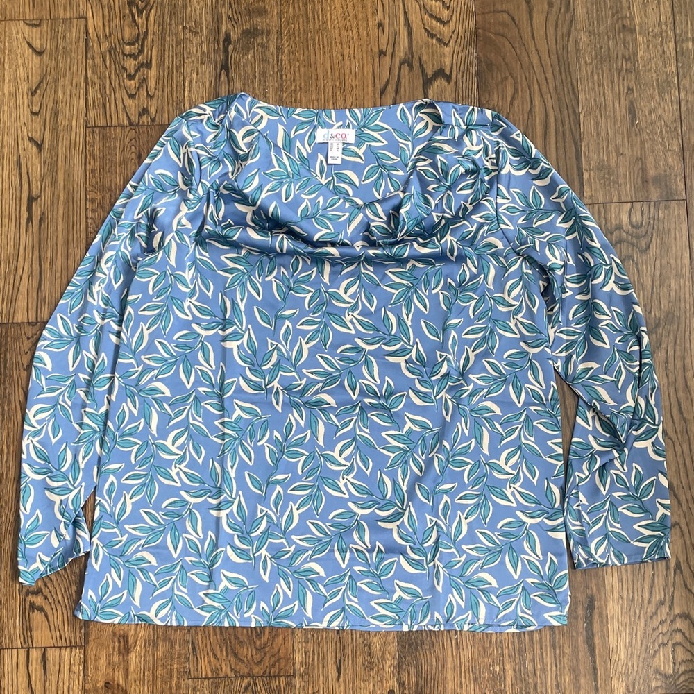 Elegant Blue Leaf Print Blouse